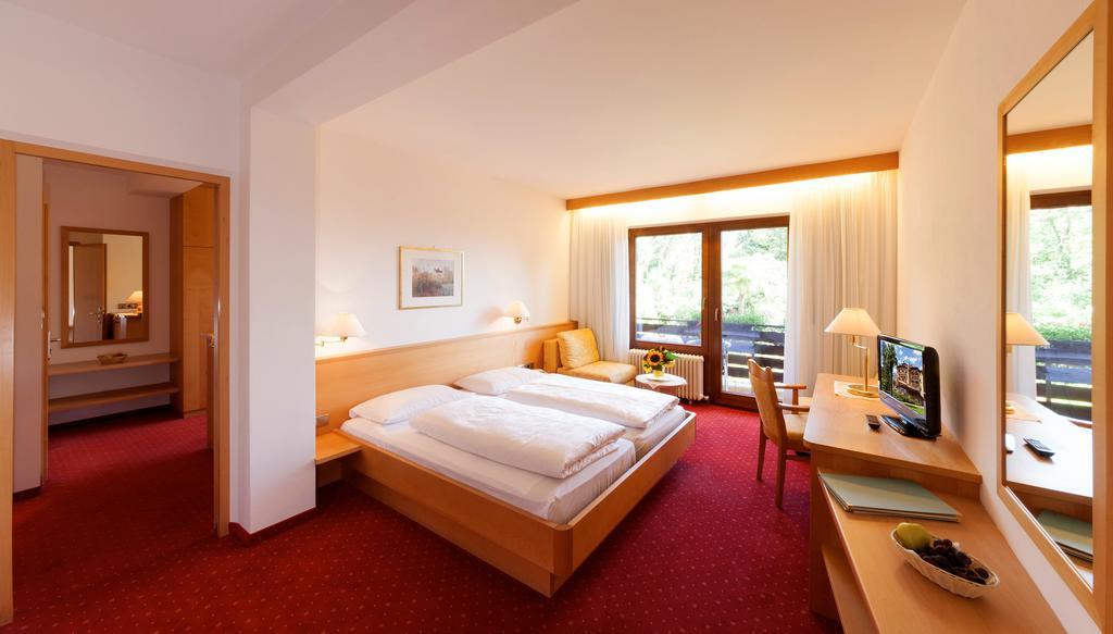 Hotel Thurnergut Tirolo Bagian luar foto